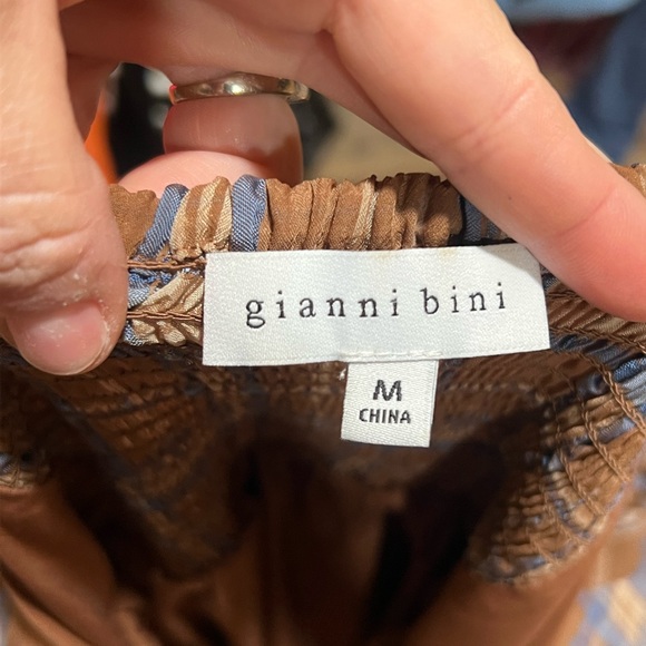 Gianni Bini Brown Plaid Puff-Sleeve Tiered Mini Dress - Picture 5 of 5